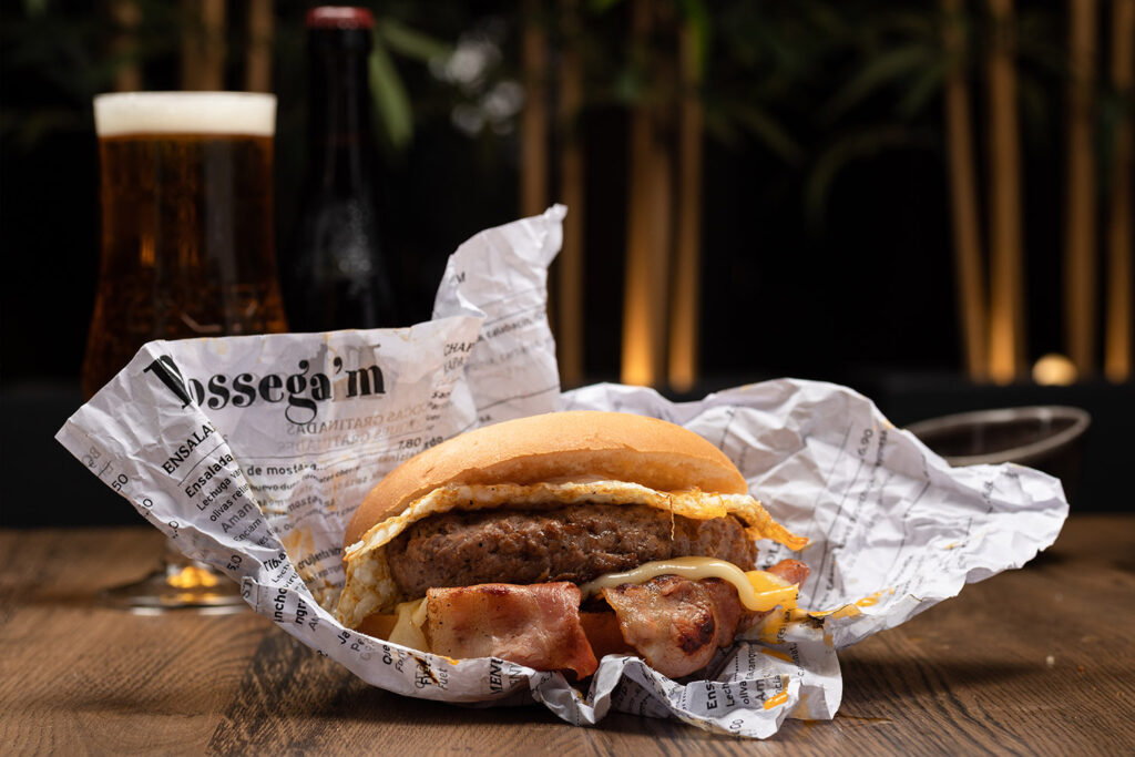 Hamburguesa | restaurante bocatería Mossega'm Blanes